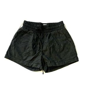 MID- HIGH WAISTED VERY J SHORTS NWT SMALL